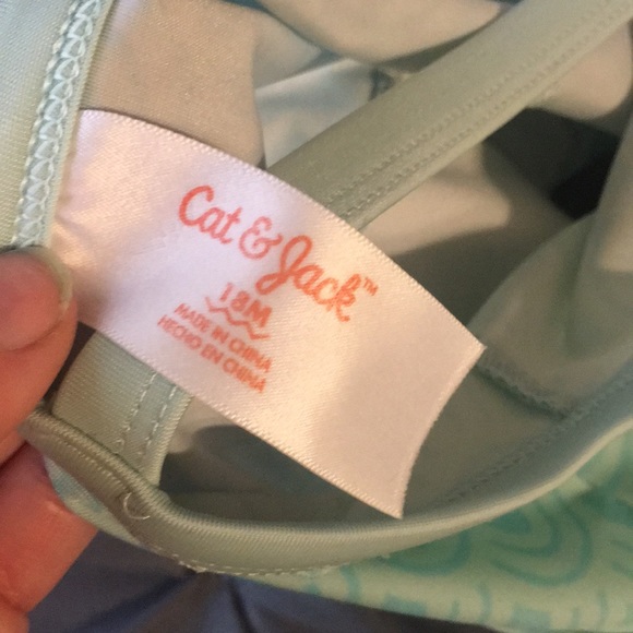 Cat & jack mermaid swimsuit - Picture 3 of 3